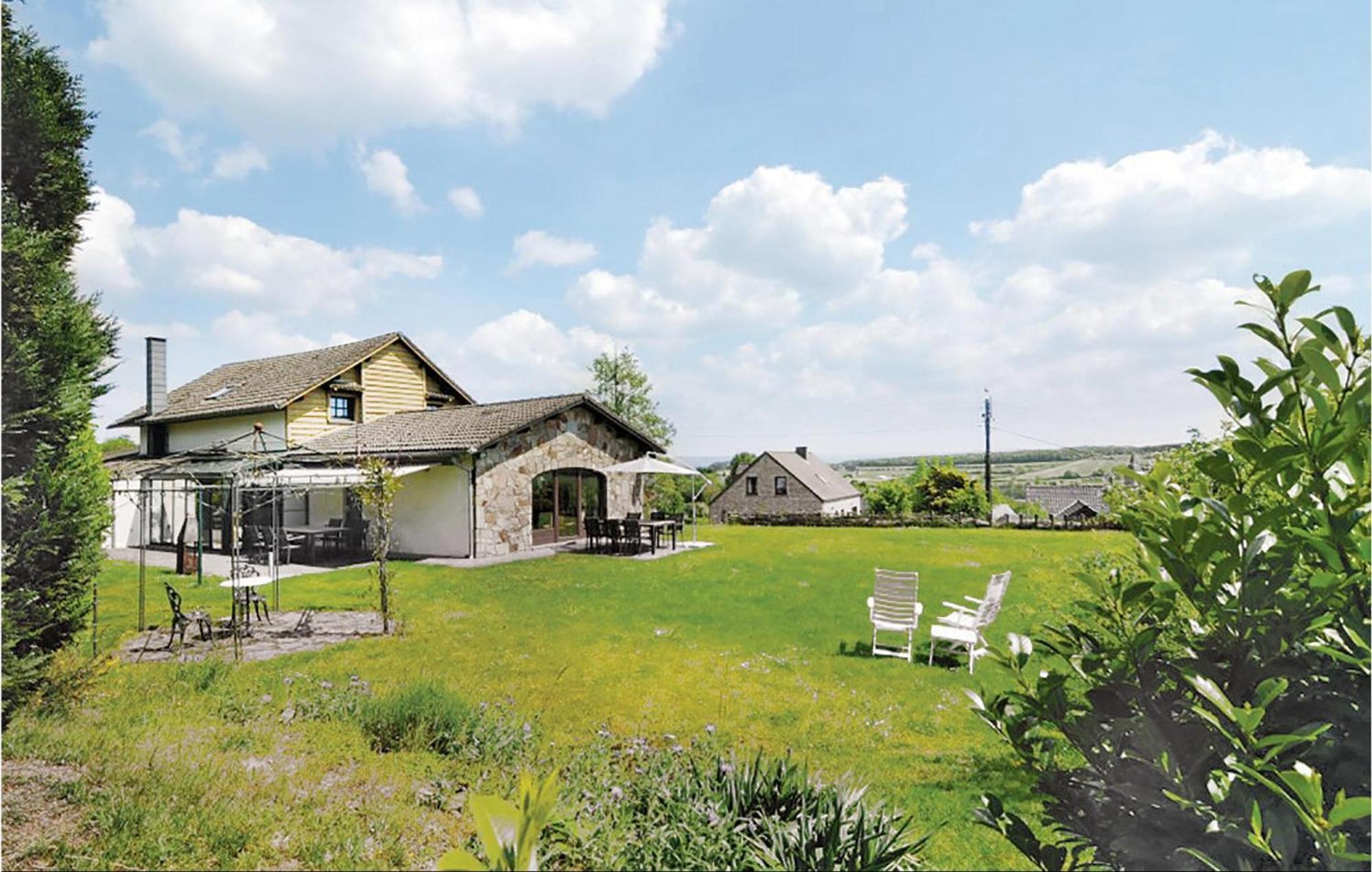 Vue Sur La Vallee Villa Somme-Leuze Exterior photo